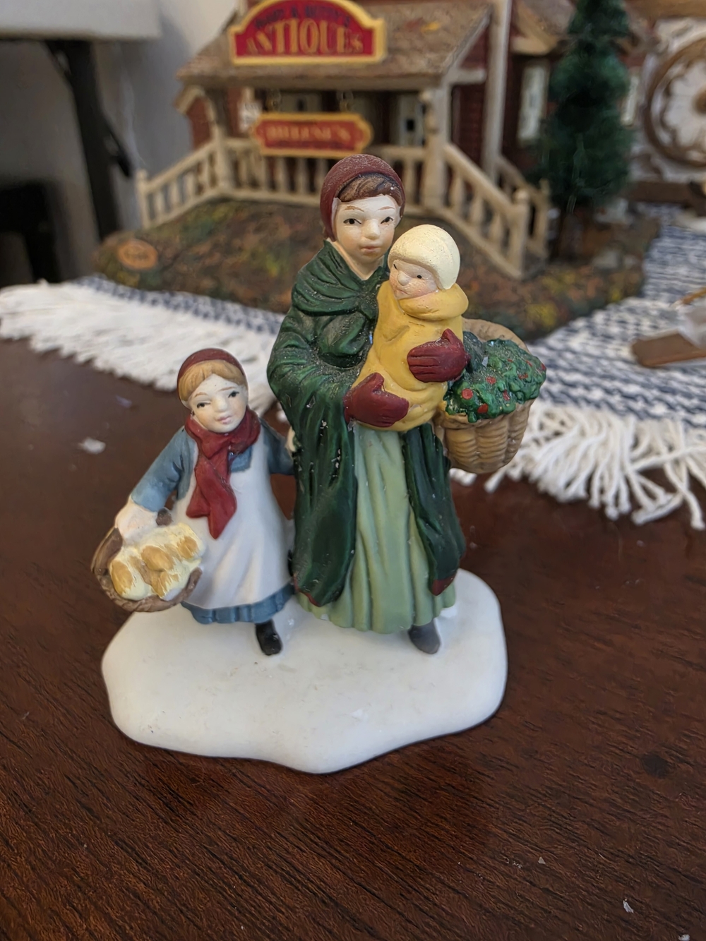 Department 56 Heritage Village Market Day Figure Part Of 5641-3
